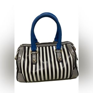Henri Bendel used bag
